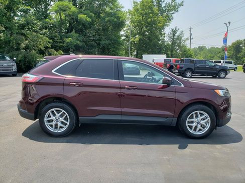 Used 2022 Ford Edge SEL w/ Convenience Package AWD/4WD image 4