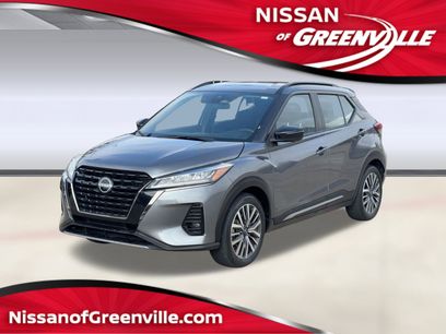 Used 2024 Nissan Kicks SR