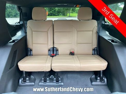 Used 2023 Chevrolet Tahoe Premier AWD/4WD image 46