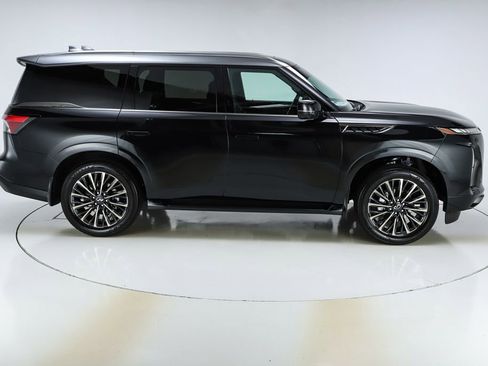 New 2026 INFINITI QX80 Autograph AWD/4WD image 10