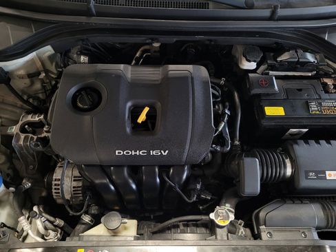 Used 2018 Hyundai Elantra Value Edition FWD image 30