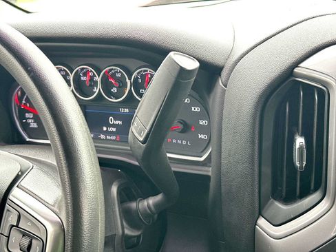 Used 2022 Chevrolet Silverado 1500 Custom w/ LPO, Dark Essentials Package RWD image 21
