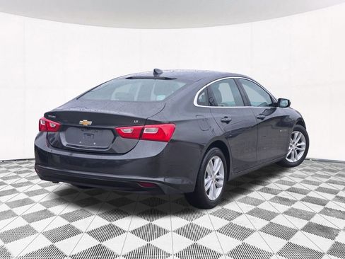 Used 2016 Chevrolet Malibu LT image 16