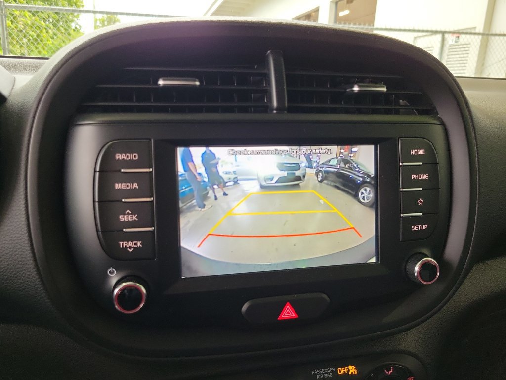 Used 2020 Kia Soul S FWD image 24