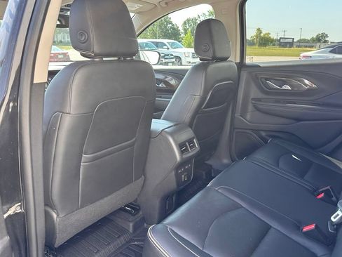 Used 2020 GMC Terrain Denali w/ Denali Premium Package AWD/4WD image 15