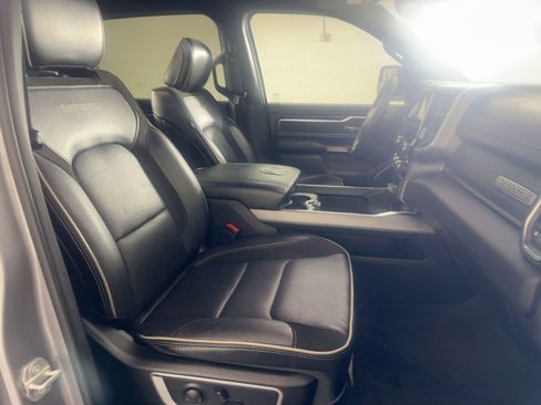 Used 2024 RAM 1500 Laramie image 27