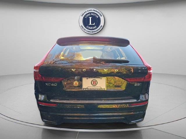 Certified 2024 Volvo XC60 B5 Plus w/ Protection Package Premier AWD/4WD image 3