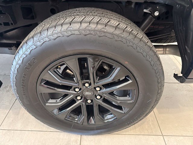 Used 2024 Ford F150 Lariat AWD/4WD image 12