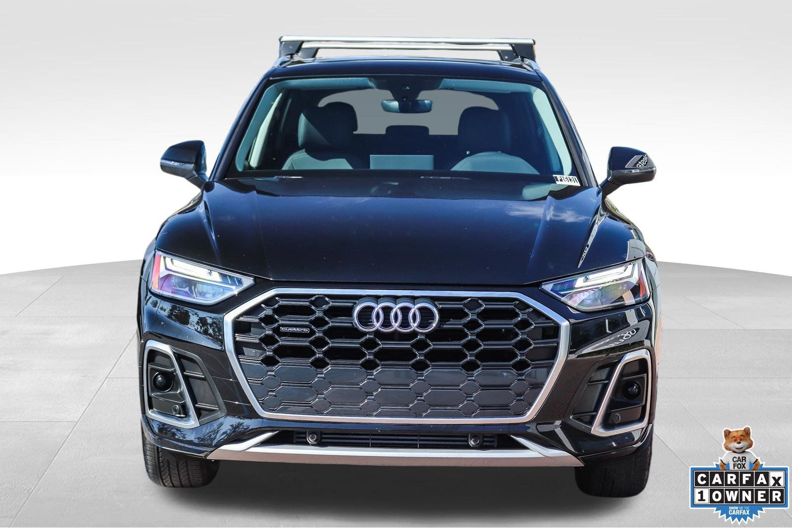 Used 2023 Audi Q5 2.0T Premium w/ Convenience Package AWD/4WD image 2
