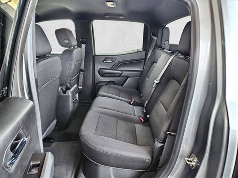 Used 2024 Chevrolet Colorado LT RWD image 19