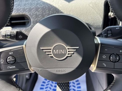 New 2026 MINI Cooper S image 17