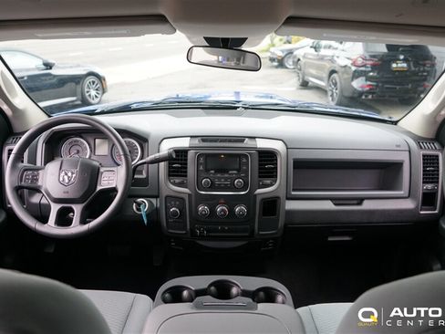 Used 2018 RAM 1500 ST w/ SXT Appearance Group AWD/4WD image 15