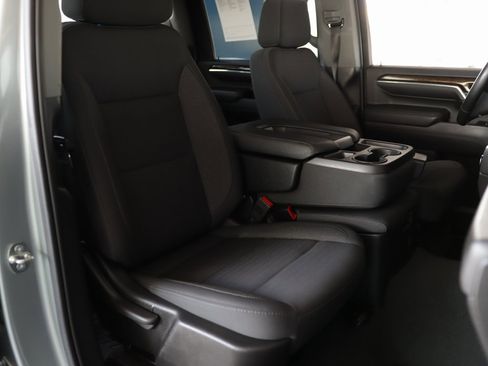 Used 2024 GMC Sierra 2500 SLE w/ SLE Value Package; image 30