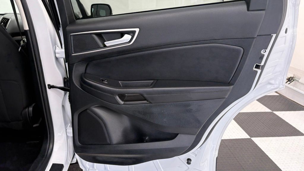 Used 2023 Ford Edge SEL w/ Convenience Package AWD/4WD image 26
