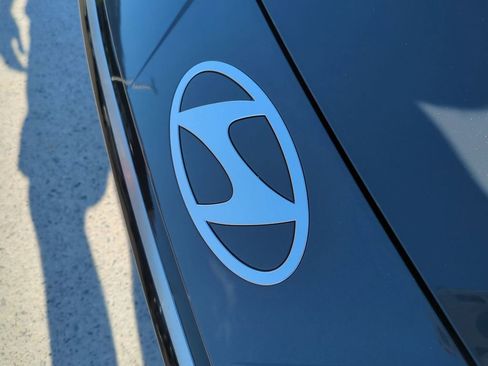 New 2026 Hyundai Elantra Limited image 13