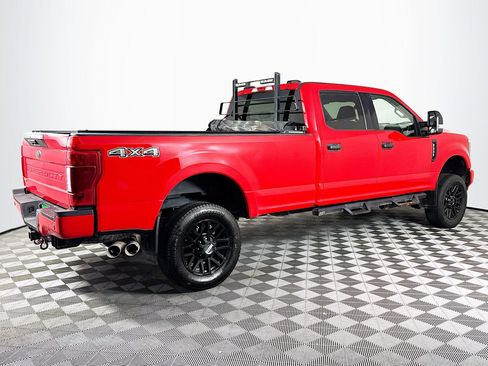 Used 2022 Ford F250 XLT w/ Black Appearance Package image 10