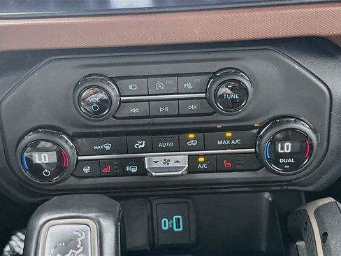 Used 2024 Ford Bronco Outer Banks image 20