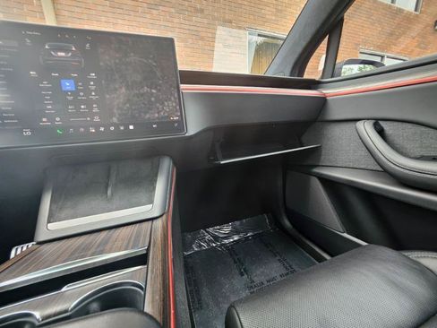 Used 2023 Tesla Model X AWD/4WD image 56