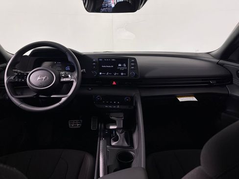 New 2026 Hyundai Elantra Sport FWD image 14