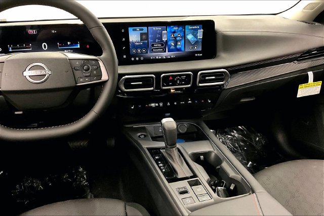 New 2027 Nissan Sentra SR FWD image 8