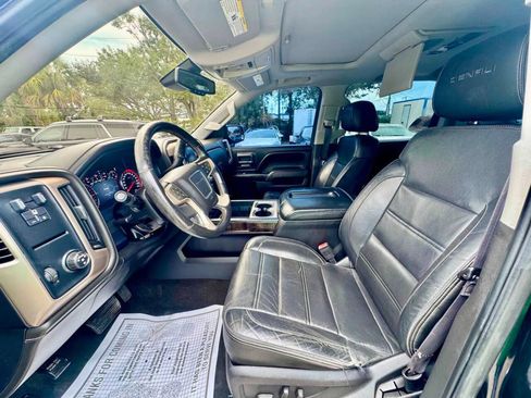 Used 2015 GMC Sierra 1500 Denali RWD image 19