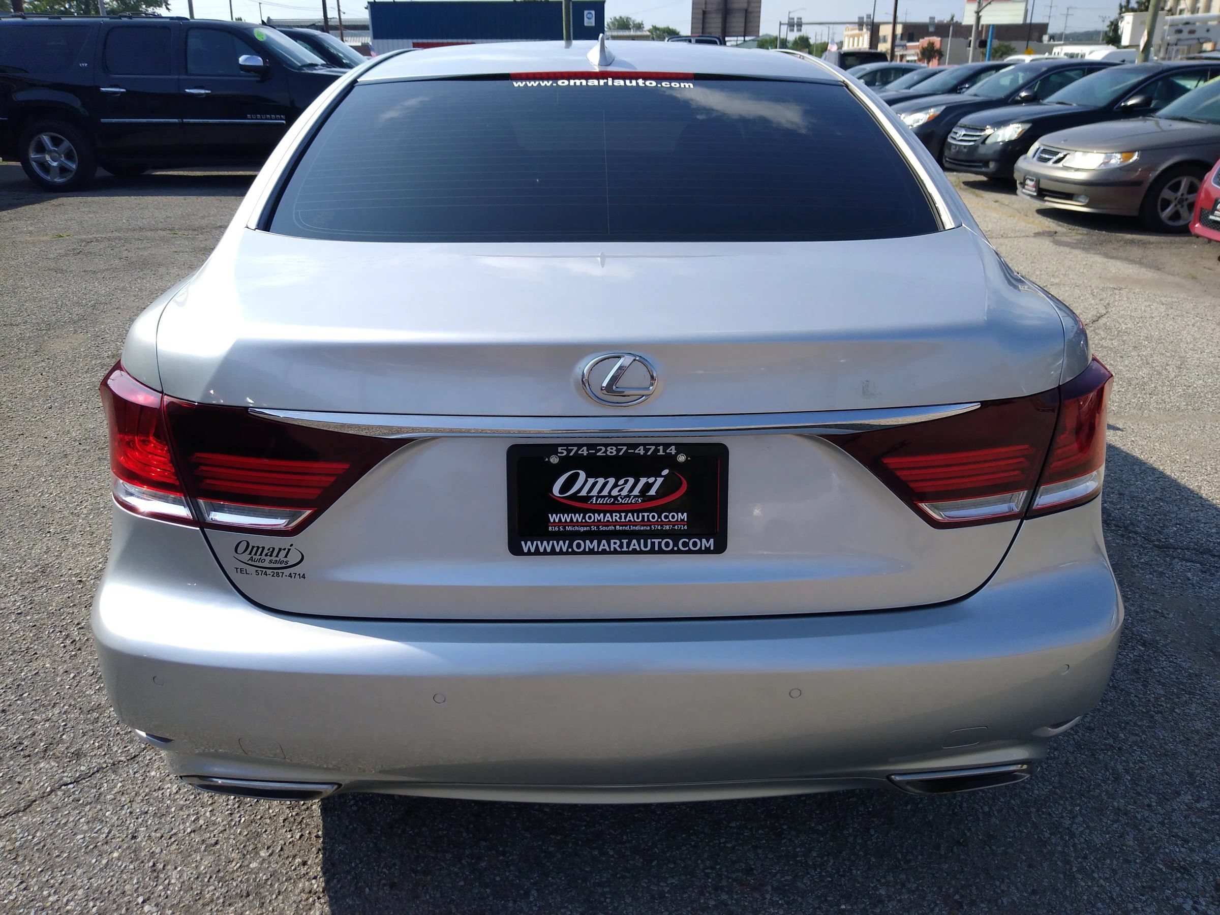 Used 2014 Lexus LS 460 AWD w/ Comfort Package image 9