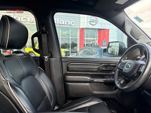 Used 2024 RAM 1500 Limited AWD/4WD image 10