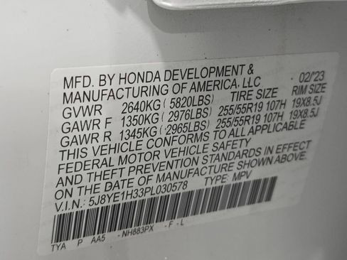 Used 2023 Acura MDX SH-AWD image 31