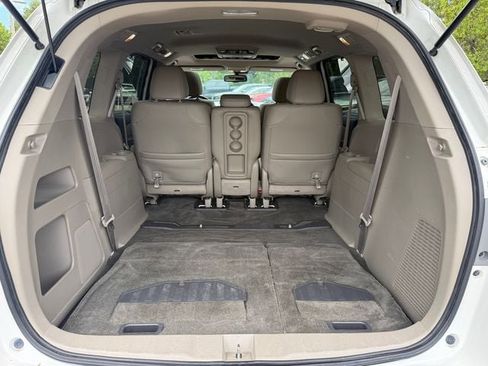 Used 2015 Honda Odyssey Touring image 16