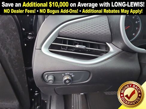 Used 2023 Chevrolet Malibu LT image 30