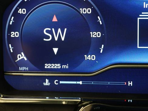 Used 2023 Chevrolet Silverado 1500 LT image 21