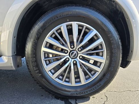 Used 2024 Nissan Armada SL w/ Captain's Chairs Package RWD image 14