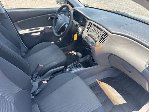 Used 2006 Kia Rio Sedan image 20