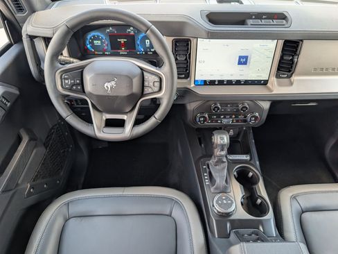 New 2026 Ford Bronco Outer Banks AWD/4WD image 6