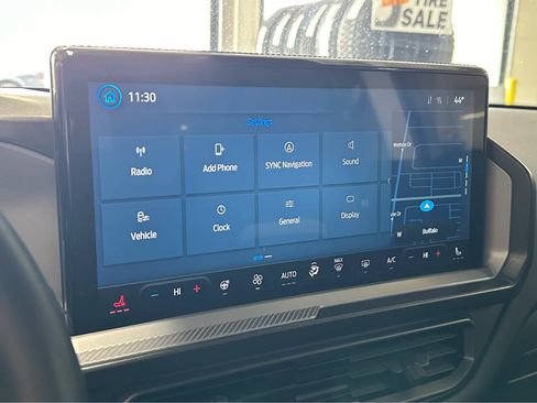 Used 2025 Ford Bronco Sport Outer Banks w/ Outer Banks Tech Package+ AWD/4WD image 27
