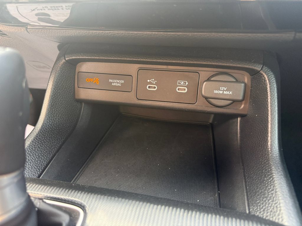 Used 2025 Honda Civic Sport image 25