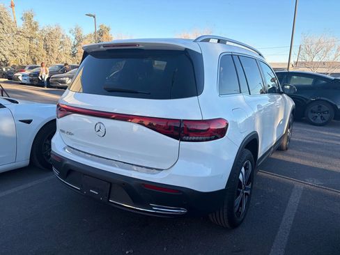 Used 2023 Mercedes-Benz EQB 250+ image 6