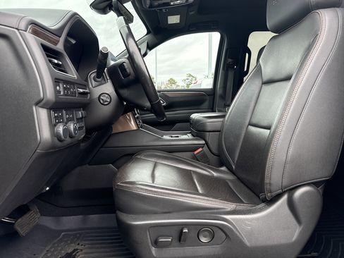 Used 2021 Chevrolet Suburban High Country w/ Max Trailering Package image 16