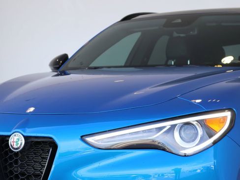 Used 2020 Alfa Romeo Stelvio Ti Sport w/ Quick Order Package 22S Sport image 11