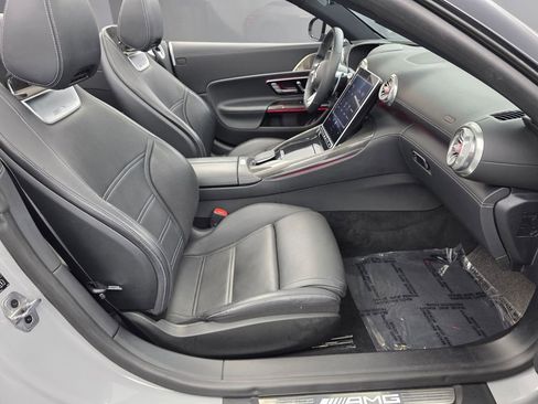 Used 2022 Mercedes-Benz SL 55 AMG 4MATIC image 27