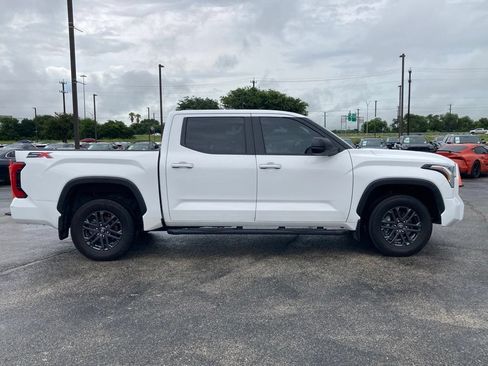 Used 2025 Toyota Tundra SR5 w/ SX Package RWD image 4