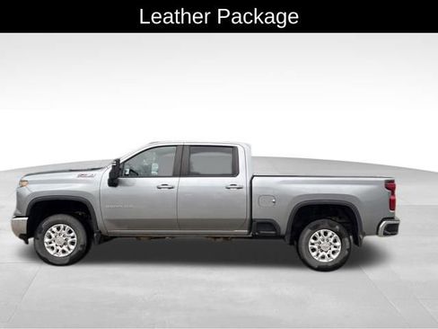 Used 2024 Chevrolet Silverado 2500 LT w/ All Star Edition AWD/4WD image 5