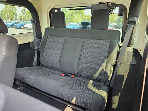 Used 2011 Jeep Wrangler Sport AWD/4WD image 16