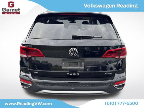 Used 2024 Volkswagen Taos SE AWD/4WD image 4