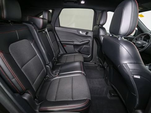 Used 2023 Ford Escape ST-Line w/ Tech Pack #1 AWD/4WD image 19