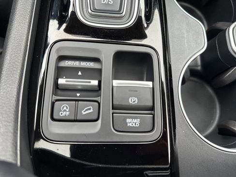 Used 2024 Honda Pilot Touring image 73