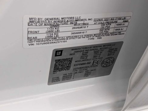 Used 2019 GMC Sierra 1500 SLT w/ SLT Convenience Package AWD/4WD image 37