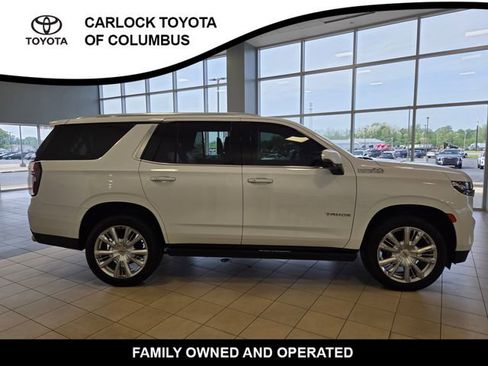 Used 2021 Chevrolet Tahoe High Country w/ Premium Package AWD/4WD image 6