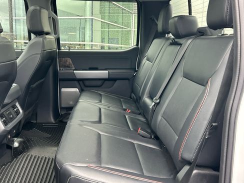 Certified 2024 Ford F350 Lariat image 27