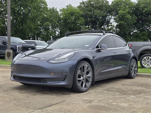 Used 2020 Tesla Model 3 RWD image 3